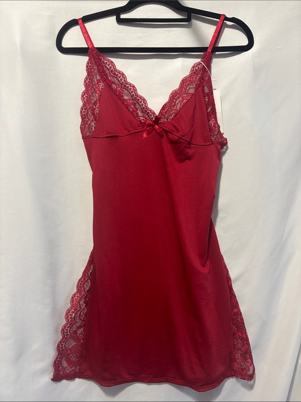 Ami Red Lace-Trim Slip Chemise SM75